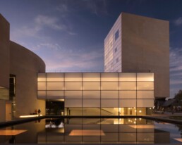 Steven Holl | MArch Master in Architecture and Design