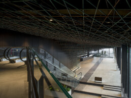 kengo kuma guangzhou astilleros rio perla arquitectura moderna piedra volcánica