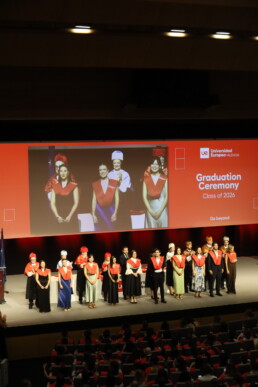graduación universidad europea palacio congresos valencia becas estudiantes march promoción 2026