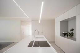 MSBC House josé carlos nunes de oliveira noarqu trofa arquitectura residencial forma romboidal piscina casa enterrada patio