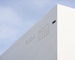 MUDAC Photo Elysée Aires Mateus Lausanne Architecture White concrete Hormigón Blanco