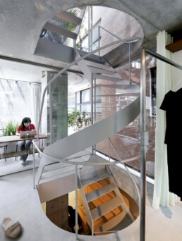 ryue nishizawa jardín casa solar compacto japón arquitectura vivienda oficinas