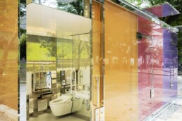 shigeru ban parque yoyogi Fukamachi vidrio inteligente tintado Tokyio Toilet desing Baños aseos Públicos Tokio