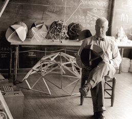 Buckminster Fuller El mundo de Fuller The World of Buckminster Fuller